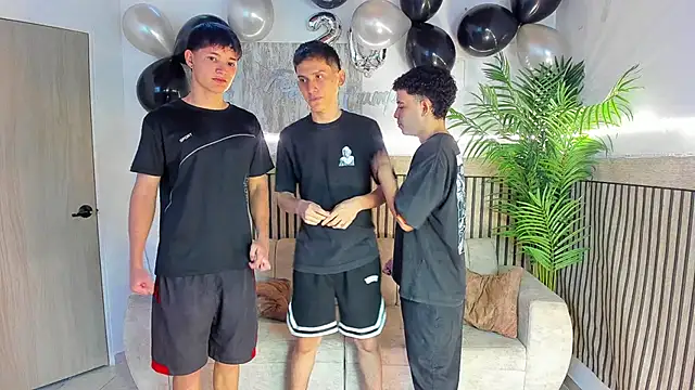 Just4life242 online show from 12/13/25, 09:31