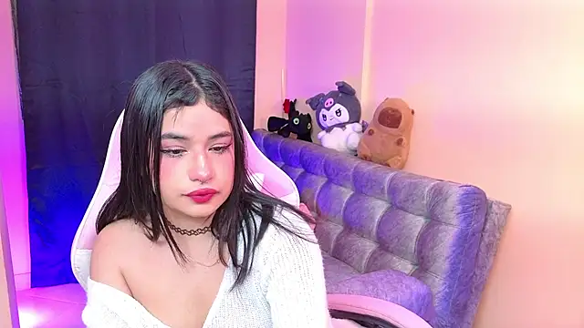 Snapshot of bonnieTaylor1 chatting on 12/14/25, 03:34 bonnieTaylor1 online show from 12/14/25, 03:34