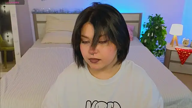 Choee Bliss online show from 12/14/25, 10:31