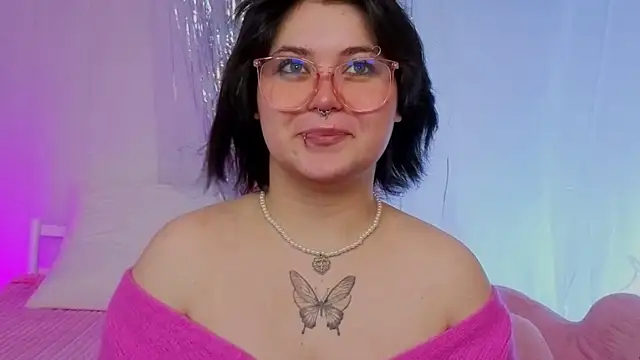 Choee Bliss online show from 12/15/25, 08:51