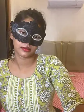 Snapshot of Cutie_Seema chatting on 07/21/26, 01:57 Cutie Seema online show from 07/21/26, 01:57