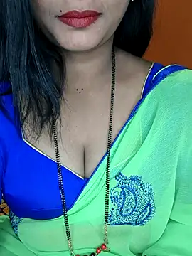 Snapshot of Rachu_love chatting on 12/15/25, 05:39 Rachu love online show from 12/15/25, 05:39