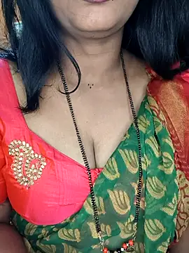 Snapshot of Rachu_love chatting on 12/17/25, 03:07 Rachu love online show from 12/17/25, 03:07