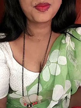 Snapshot of Rachu_love chatting on 12/18/25, 06:41 Rachu love online show from 12/18/25, 06:41