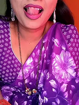 Snapshot of Rachu_love chatting on 01/10/26, 06:37 Rachu love online show from 01/10/26, 06:37