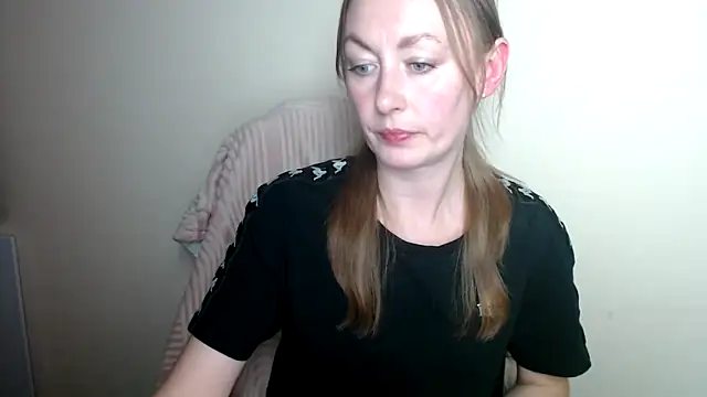 LiaSeass  online show from 05/05/26, 12:24
