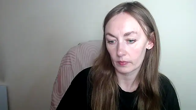 LiaSeass  online show from 05/11/26, 12:00