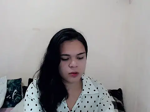 stripyapril online show from 12/18/25, 10:54