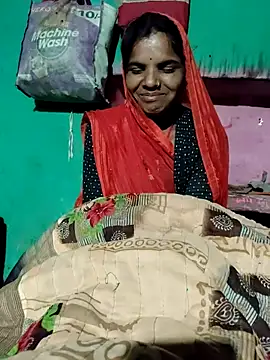 puja45632 online show from 12/21/25, 04:36