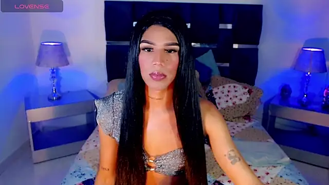 danielaacostats online show from 12/14/25, 02:22