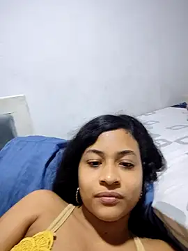 Snapshot of DAFNNEE_HOT chatting on 02/04/26, 10:58 DAFNNEE HOT online show from 02/04/26, 10:58