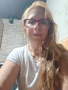 cari75 online show from 06/13/26, 08:01