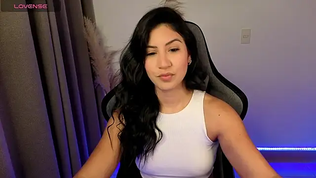 chloebum  online show from 05/19/26, 11:05