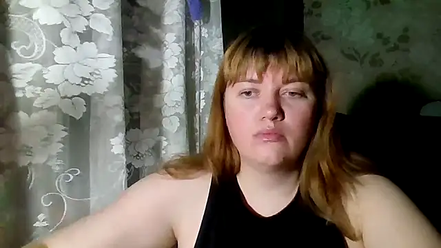 Snapshot of swett_girll chatting on 12/16/25, 07:52 swett girll online show from 12/16/25, 07:52