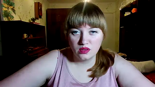 Snapshot of swett_girll chatting on 01/13/26, 07:41 swett girll online show from 01/13/26, 07:41