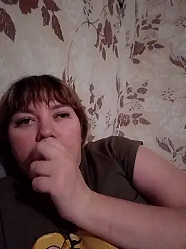 Snapshot of swett_girll chatting on 01/15/26, 12:04 swett girll online show from 01/15/26, 12:04