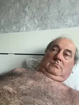 Snapshot of csikar chatting on 07/11/26, 05:48 csikar online show from 07/11/26, 05:48