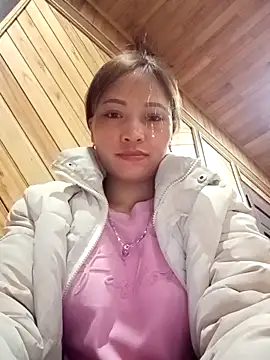 Phyya K2 online show from 12/18/25, 10:16