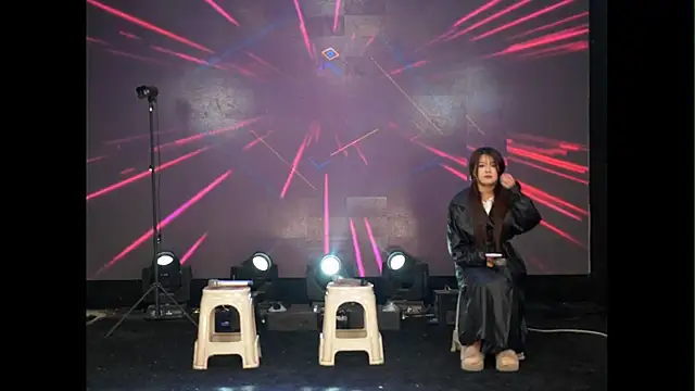 Xiaomei668 online show from 12/15/25, 12:53