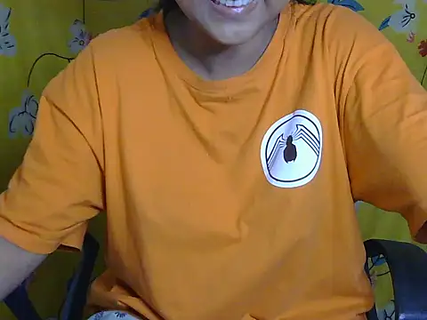 Snapshot of Cristina_love69 chatting on 03/11/26, 07:47 Cristina love69 online show from 03/11/26, 07:47