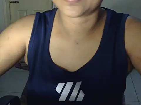 Snapshot of Cristina_love69 chatting on 07/05/26, 03:41 Cristina love69 online show from 07/05/26, 03:41