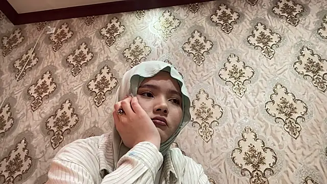 Snapshot of Katepleaurxo chatting on 02/19/26, 07:37 Katepleaurxo online show from 02/19/26, 07:37