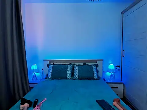 MistressKarla1 online show from 12/14/25, 12:21