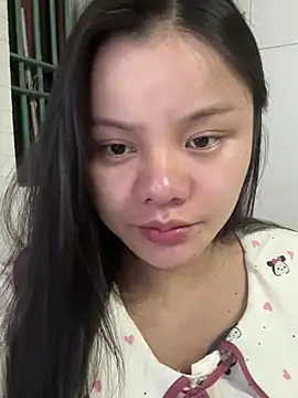 Snapshot of leo-kitty chatting on 05/02/26, 03:28 leo-kitty online show from 05/02/26, 03:28
