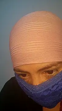 Snapshot of katiyvy chatting on 01/07/26, 03:25 katiyvy online show from 01/07/26, 03:25