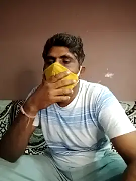 Snapshot of CHOUDHARY1985 chatting on 06/01/26, 05:58 CHOUDHARY1985 online show from 06/01/26, 05:58