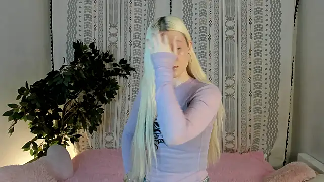 LoganCogdill online show from 12/19/25, 07:26