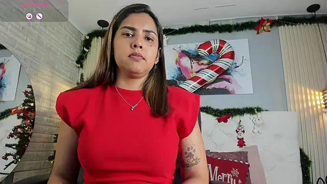 Snapshot of scarletbaker__ chatting on 01/05/26, 07:06 scarletbaker online show from 01/05/26, 07:06