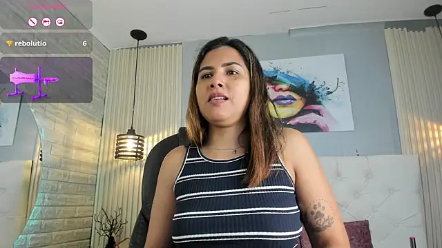 Snapshot of scarletbaker__ chatting on 01/11/26, 12:32 scarletbaker online show from 01/11/26, 12:32