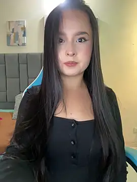 Snapshot of Mimi_miau19 chatting on 04/02/26, 07:22 Mimi miau19 online show from 04/02/26, 07:22