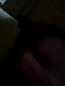 Snapshot of samu2469 chatting on 12/17/25, 02:50 samu2469 online show from 12/17/25, 02:50