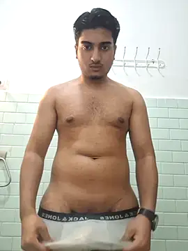 Snapshot of Anndrea8182 chatting on 03/13/26, 06:58 Anndrea8182 online show from 03/13/26, 06:58