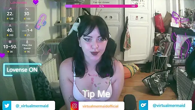 Snapshot of Virtualmermaidofficial chatting on 12/15/25, 07:18 Virtualmermaidofficial online show from 12/15/25, 07:18