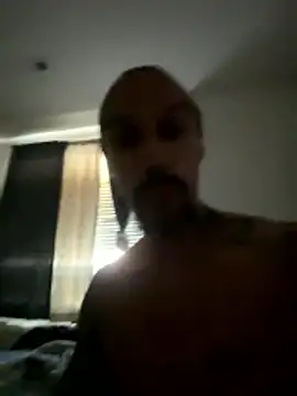 faces818 online show from 05/07/26, 01:22