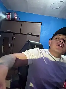 Snapshot of Nacho77720 chatting on 12/16/25, 08:08 Nacho77720 online show from 12/16/25, 08:08