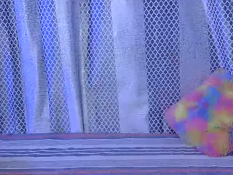 Snapshot of hey-pinky chatting on 04/11/26, 03:44 hey-pinky online show from 04/11/26, 03:44