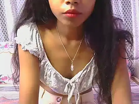 Snapshot of hey-pinky chatting on 04/20/26, 04:59 hey-pinky online show from 04/20/26, 04:59