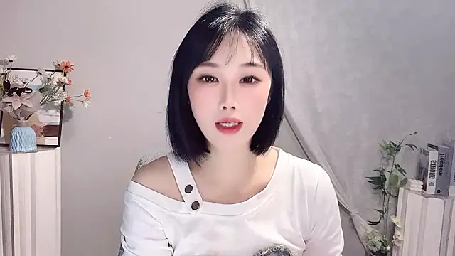 Pinkgirl520 online show from 05/01/26, 03:00