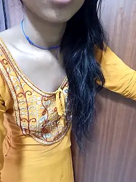 Snapshot of sexy_shital chatting on 05/04/26, 03:13 sexy shital online show from 05/04/26, 03:13