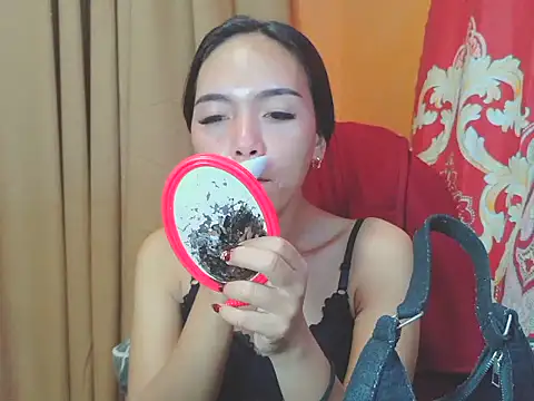 ur lovelyjessy online show from 05/18/26, 07:20