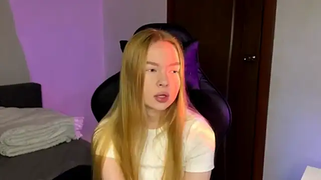 LumiSun online show from 12/19/25, 04:47