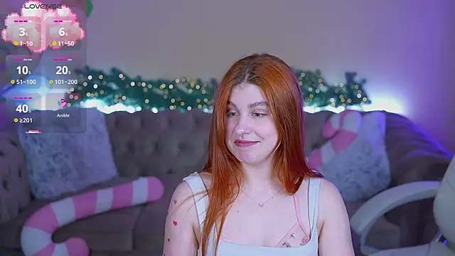 Snapshot of GingerPinky chatting on 12/13/25, 07:53 GingerPinky online show from 12/13/25, 07:53