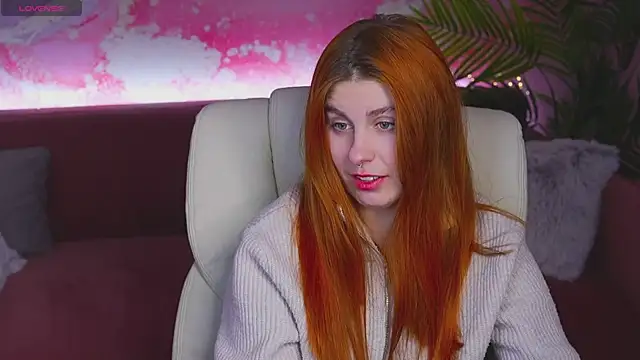 Snapshot of GingerPinky chatting on 01/16/26, 08:18 GingerPinky online show from 01/16/26, 08:18