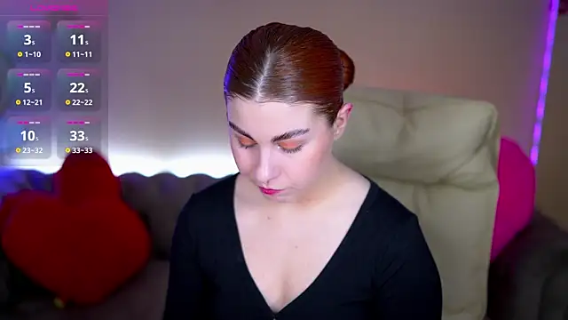 Snapshot of GingerPinky chatting on 02/21/26, 07:59 GingerPinky online show from 02/21/26, 07:59