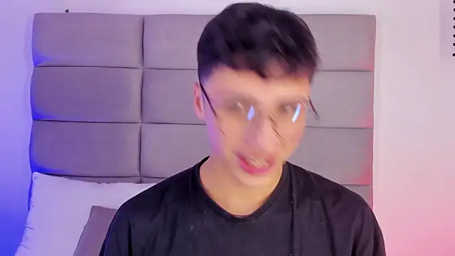 JoshClaarktt online show from 06/23/26, 04:10