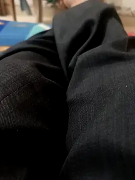 Snapshot of Niteenku chatting on 02/04/26, 02:01 Niteenku online show from 02/04/26, 02:01